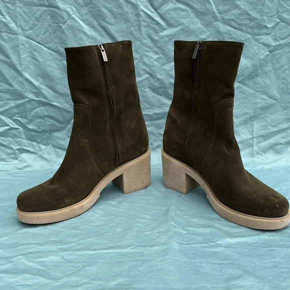 EUC La Canadienne Zed Oiled Waterproof Bootie Women’s Size 11 Green Suede Boot - Picture 2 of 9